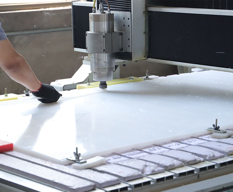 如何根據不同特性選擇合適的超高分子量聚乙烯板？